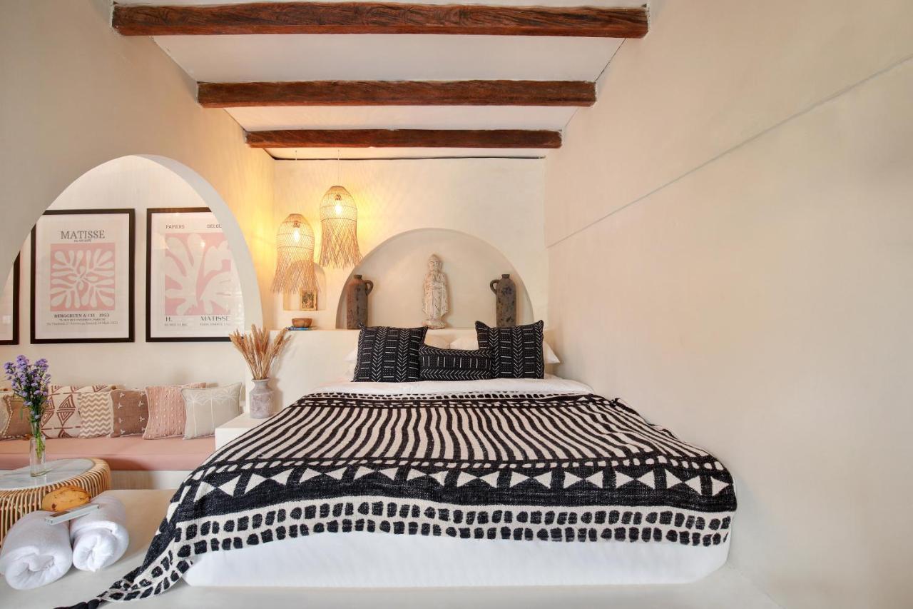Seminyak Beach Bungalow Studio Villa 1 With Private Pool Sbb1 ภายนอก รูปภาพ